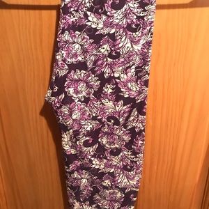 NWT OS LLR Purple & Cream Floral Print Leggings